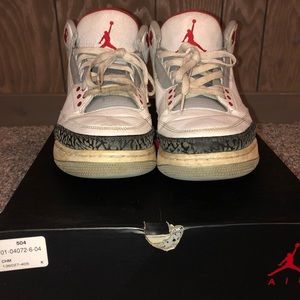 Air Jordan retro 3 fire red